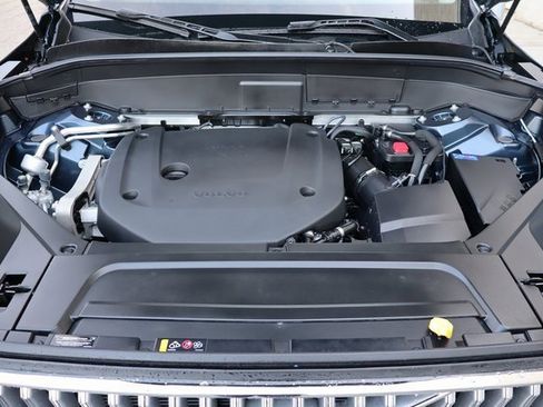 Used 2025 Volvo XC90 B6 Plus w/ Protection Package Premier image 36