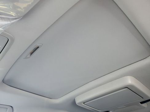 New 2026 Honda Odyssey Elite image 38