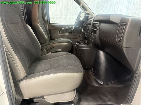Used 2019 Chevrolet Express 2500 w/ Driver Convenience Package RWD image 15