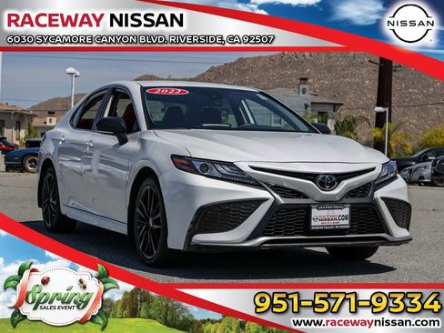 Used 2022 Toyota Camry XSE FWD image 1