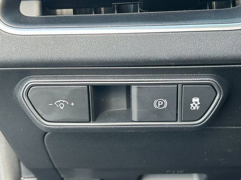 Used 2025 Kia K4 LX image 22