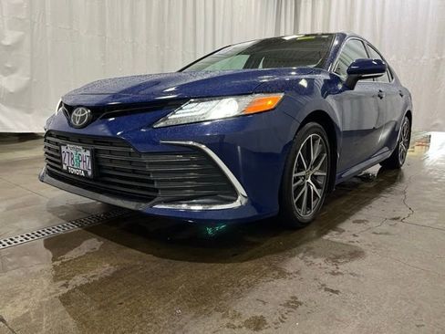 Certified 2023 Toyota Camry XLE w/ Navigation Package image 24