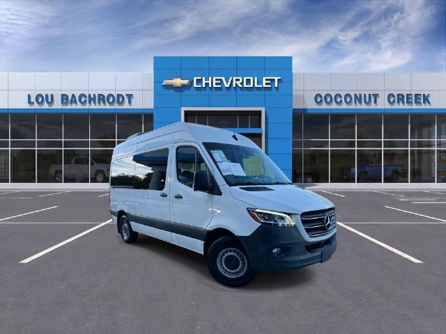 Used 2023 Mercedes-Benz Sprinter 2500 image 1