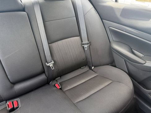 Used 2025 Nissan Altima 2.5 SV FWD image 36