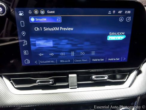 New 2026 Chevrolet Equinox LT w/ Convenience Package II AWD/4WD image 15