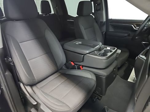 Used 2023 Chevrolet Silverado 1500 RST AWD/4WD image 14