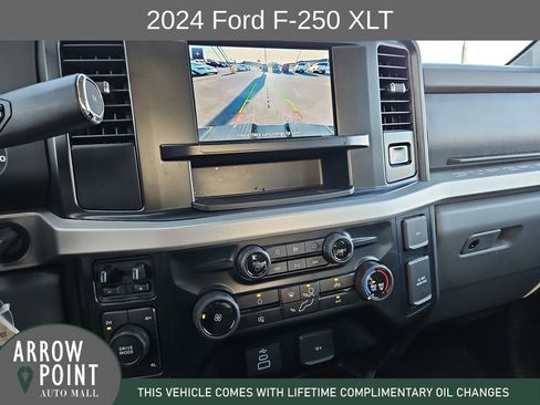 Used 2024 Ford F250 XLT image 24