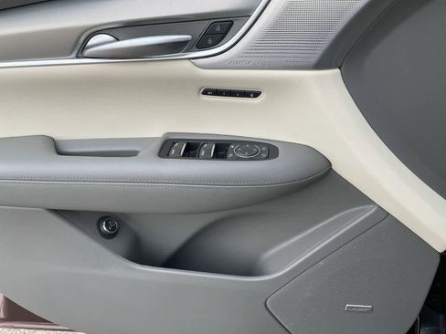 Used 2023 Cadillac XT5 Premium Luxury w/ LPO, Floor Liner Package AWD/4WD image 34