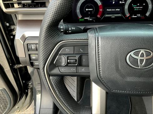 Used 2024 Toyota Tacoma TRD Sport w/ TRD Sport Upgrade Package image 23