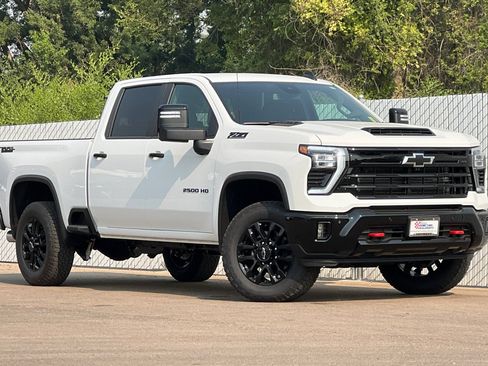 New 2026 Chevrolet Silverado 2500 LT w/ Trail Boss Package AWD/4WD image 2