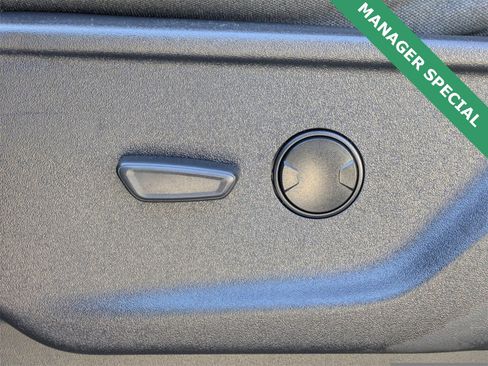 Used 2023 Ford F150 XLT image 19