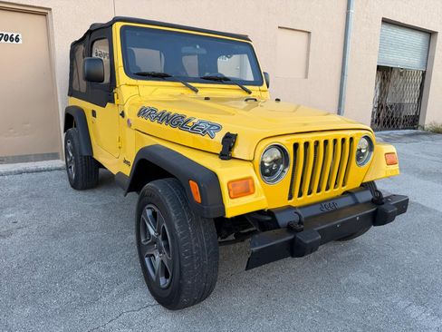 Used 2006 Jeep Wrangler SE image 3