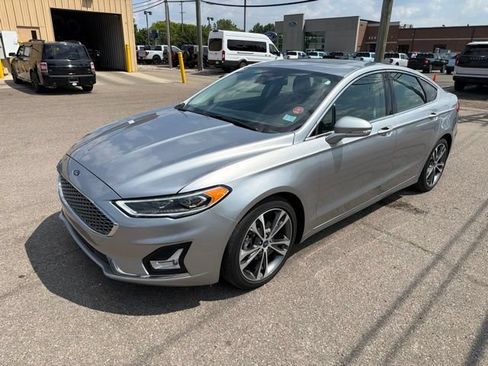 Certified 2020 Ford Fusion Titanium FWD image 1