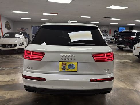 Used 2018 Audi Q7 3.0T Prestige w/ Prestige Package AWD/4WD image 12