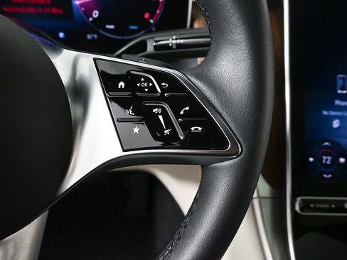 Certified 2024 Mercedes-Benz GLC 300 4MATIC image 11