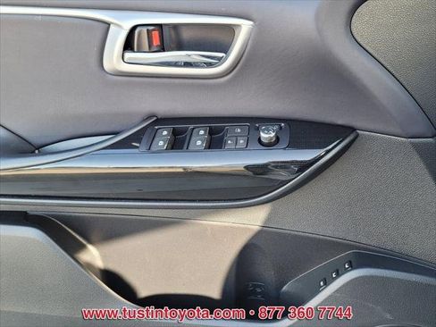 Certified 2017 Toyota Mirai image 18