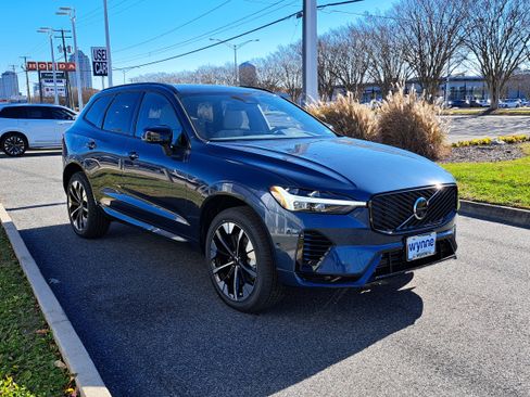 New 2026 Volvo XC60 T8 Plus w/ Protection Package Premier image 2