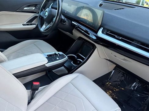 Used 2023 BMW X1 xDrive28i image 19