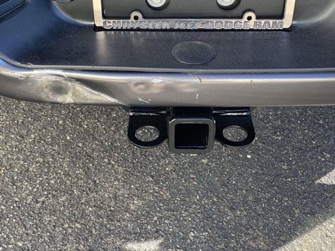 Used 2019 RAM 1500 Express w/ Express Value Package AWD/4WD image 10