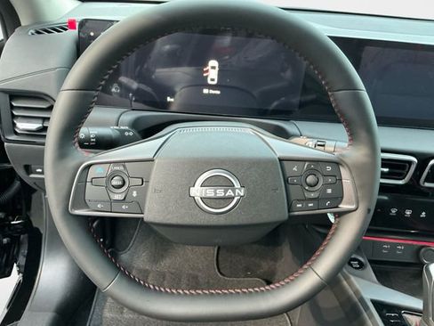 New 2026 Nissan Sentra SR image 13