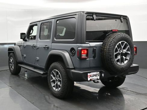 New 2025 Jeep Wrangler Sport S image 9