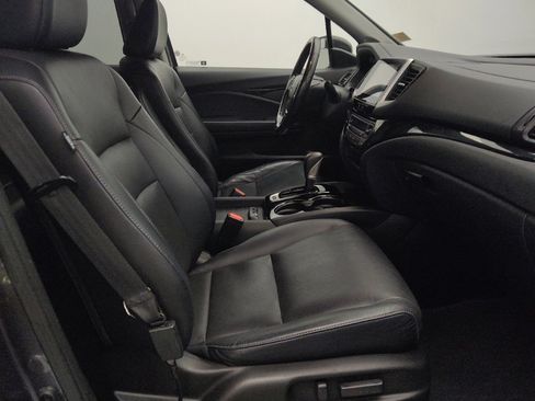 Used 2017 Honda Ridgeline RTL-E image 21