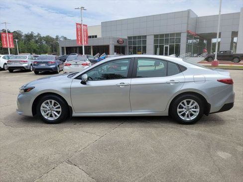 Certified 2026 Toyota Camry LE w/ Convenience Package image 2