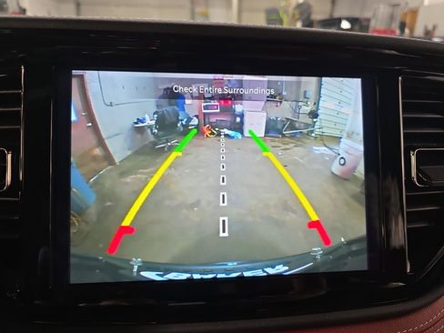 Used 2023 Dodge Durango SRT image 23