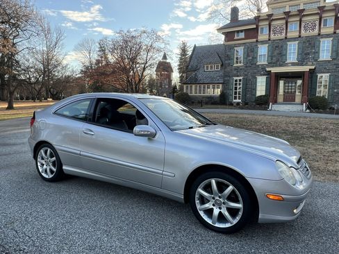 Used 2003 Mercedes-Benz C 320 Only 58,000 One Owner Miles image 28