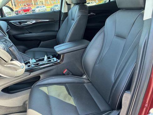 Used 2023 Buick Envision Essence FWD image 13