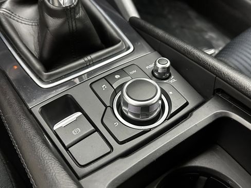 Used 2017 MAZDA MAZDA6 Sport image 17