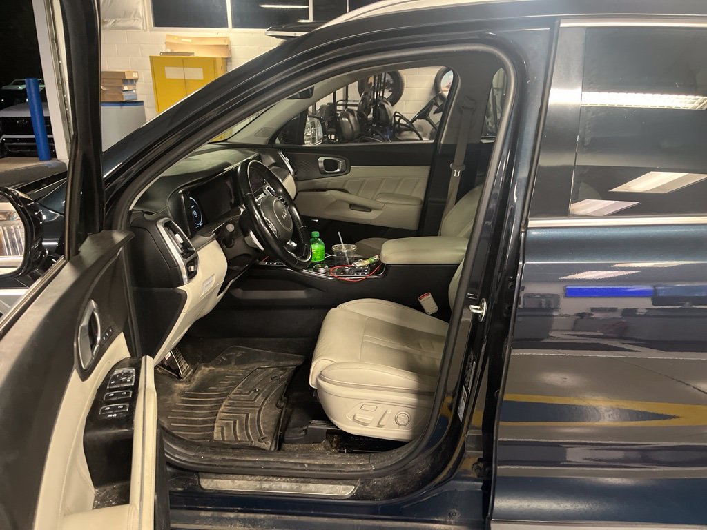 Used 2023 Kia Sorento SX Prestige AWD/4WD image 6