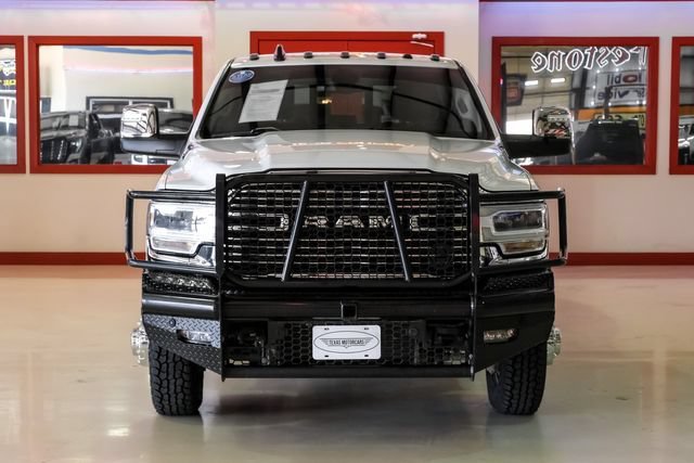 Used 2024 RAM 3500 Laramie w/ Chrome Bumper Package AWD/4WD image 9