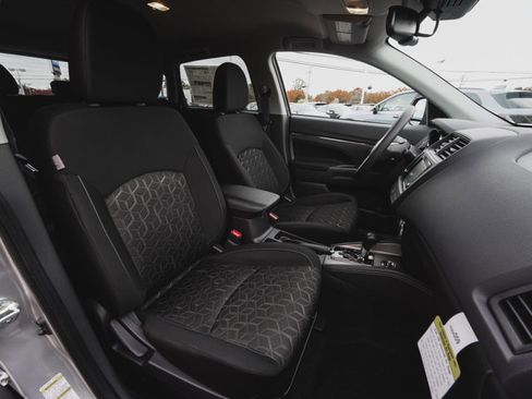 New 2025 Mitsubishi Outlander Sport ES image 37