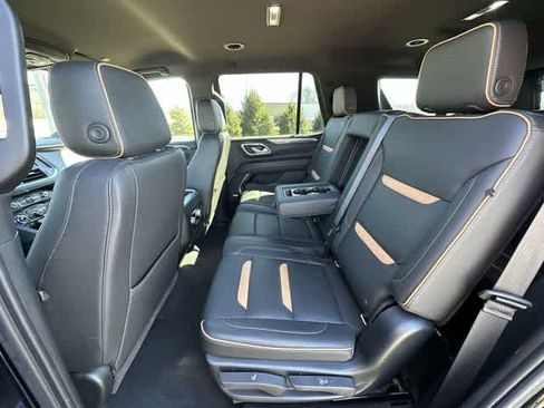 Used 2021 GMC Yukon AT4 image 19