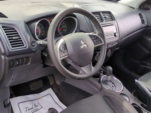 Used 2015 Mitsubishi Outlander Sport ES image 13