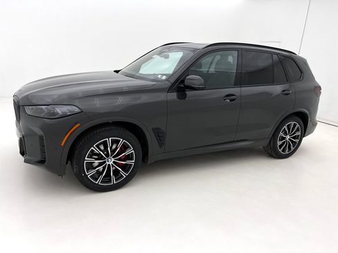 New 2026 BMW X5 xDrive40i w/ M Sport Package image 2