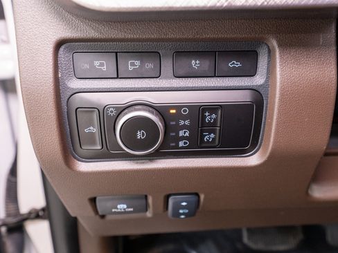 Used 2024 Ford F250 King Ranch AWD/4WD image 39