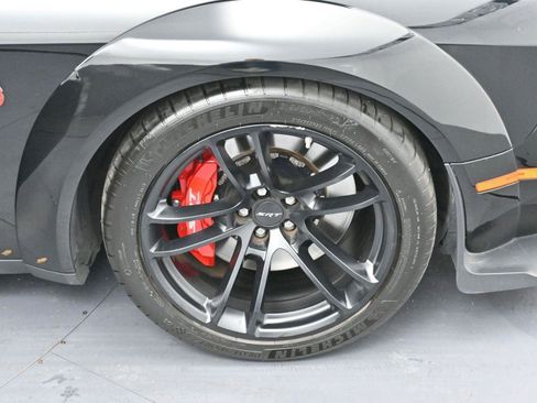 Used 2022 Dodge Challenger SRT Hellcat image 35