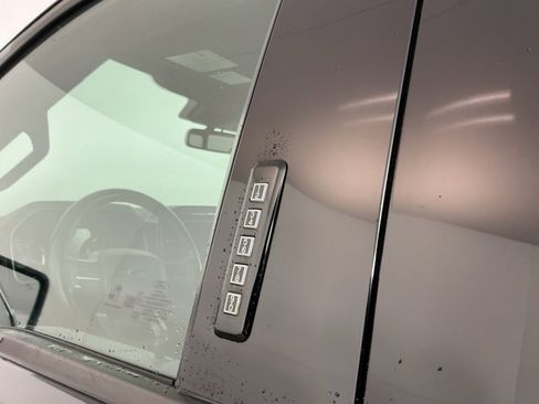 Used 2021 Ford F150 XLT w/ Equipment Group 302A High image 14