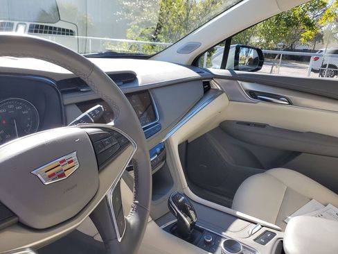 Certified 2023 Cadillac XT5 Premium Luxury w/ Technology Package image 22