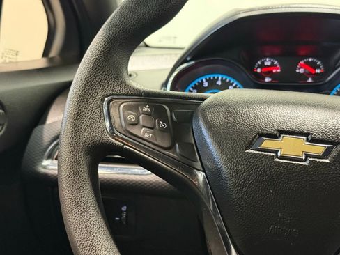 Used 2017 Chevrolet Cruze LT w/ RS Package image 16