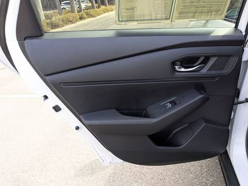 Certified 2023 Honda Accord LX image 33