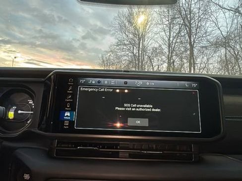 Used 2025 Jeep Wrangler Unlimited Rubicon 4xe w/ Safety Group image 20