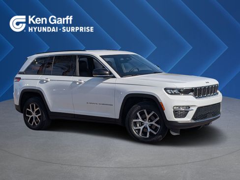 Used 2024 Jeep Grand Cherokee Limited image 1