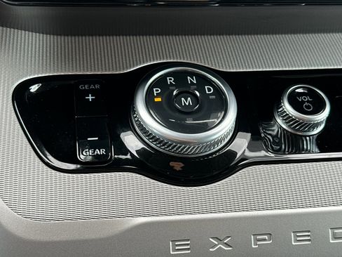 Certified 2025 Ford Expedition Max Active image 24