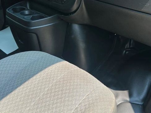 Used 2016 Chevrolet Express 3500 LT w/ LT Preferred Equipment Group RWD image 40