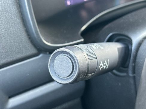 Used 2020 GMC Canyon Denali image 32