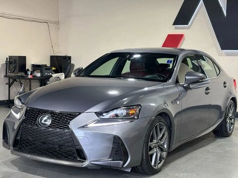 Used 2018 Lexus IS 300 F Sport image 1