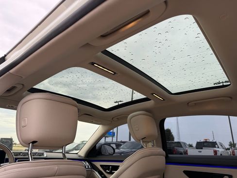 Used 2022 Mercedes-Benz S 500 4MATIC image 21